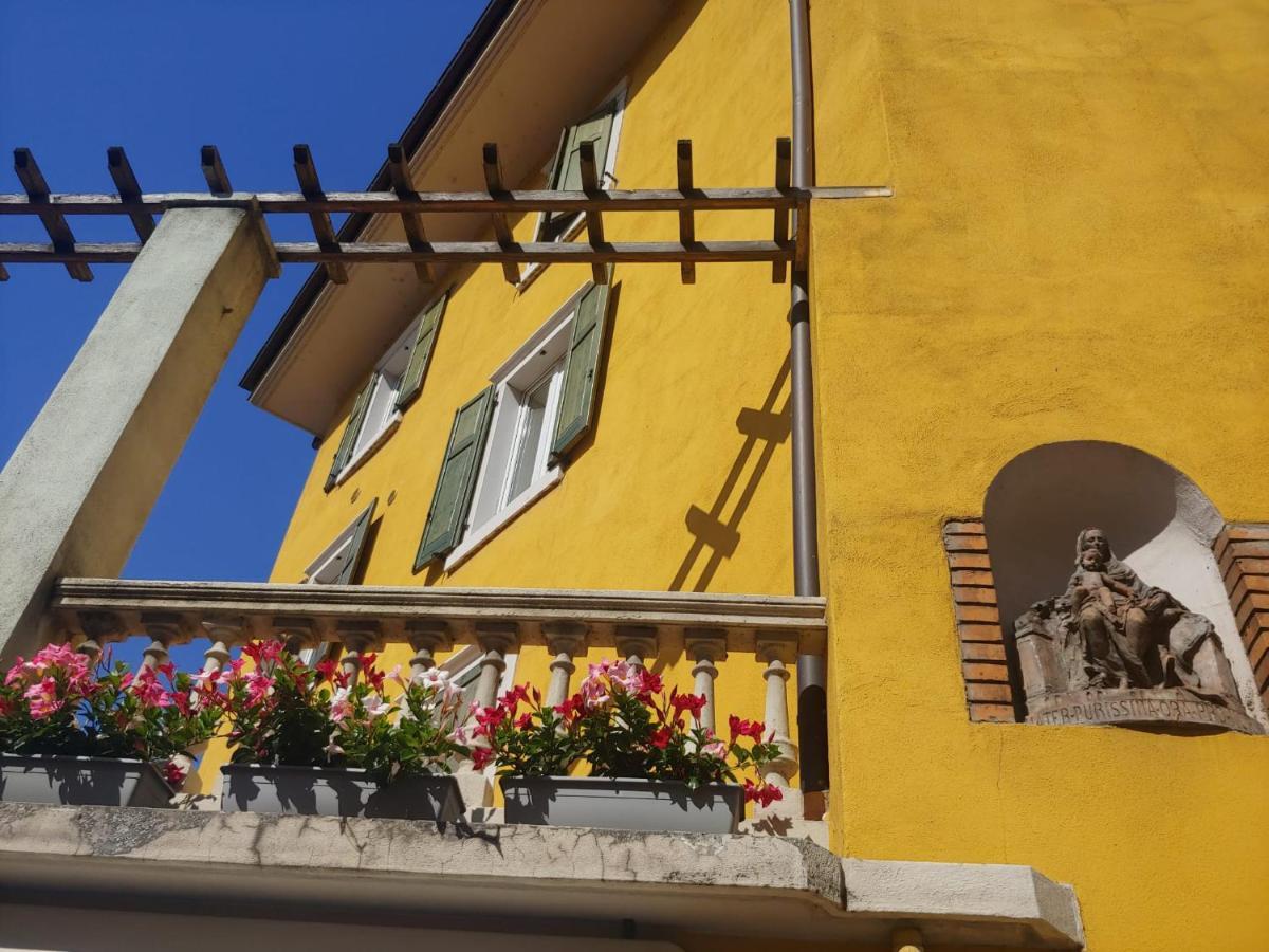 Studio Apartments Baia Azzurra 7 托尔博莱 外观 照片