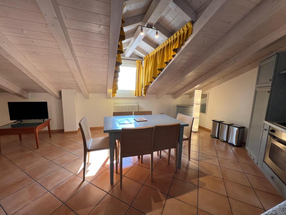 Studio Apartments Baia Azzurra 7 托尔博莱 外观 照片