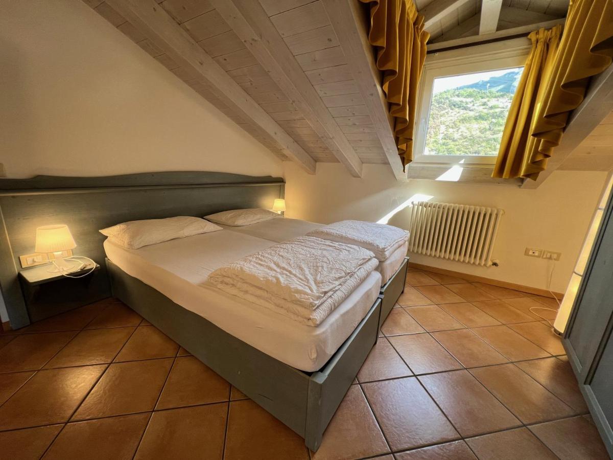 Studio Apartments Baia Azzurra 7 托尔博莱 外观 照片